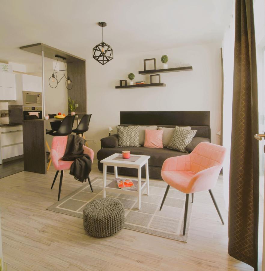 Tisza River Apartman Szeged Eksteriør bilde