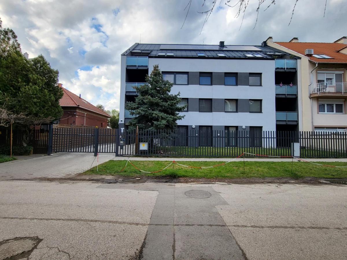 Tisza River Apartman Szeged Eksteriør bilde